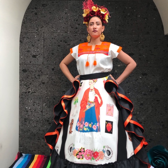 Frida Khalo skirt and blouse one size fit most - Picture 8 of 12